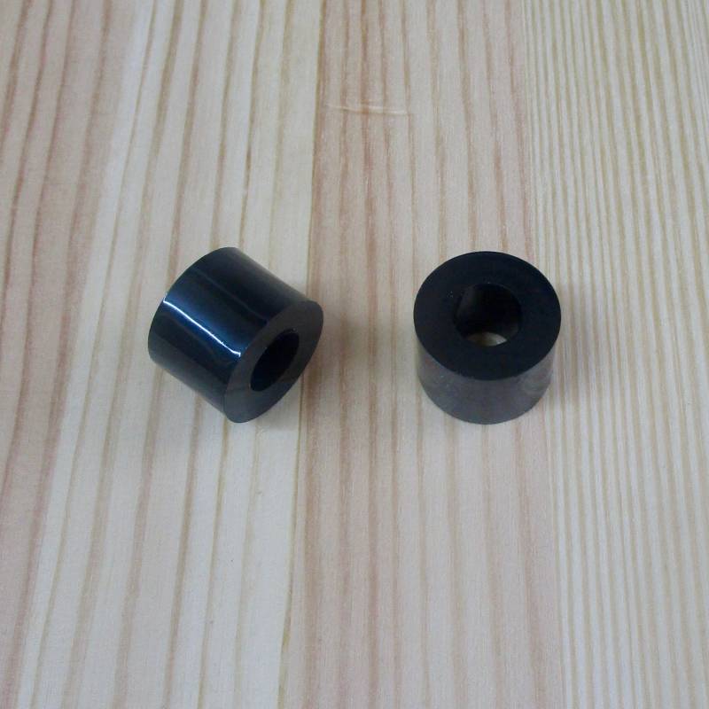 6,2 x 20 x 25 : Entretoise, cale pour vis M6 longueur 25 mm en plastique NOIR, tubulaire lisse